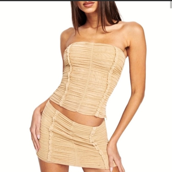 Outfit. I. AM. GIA SET OF TOP AND SKIRT. Brand new, with tags on - Picture 4 of 8